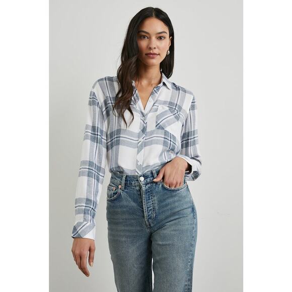 Rails Hunter Flannel Plaid Button Down Shirt Women’s Medium Blue White Cowgirl - Picture 3 of 10